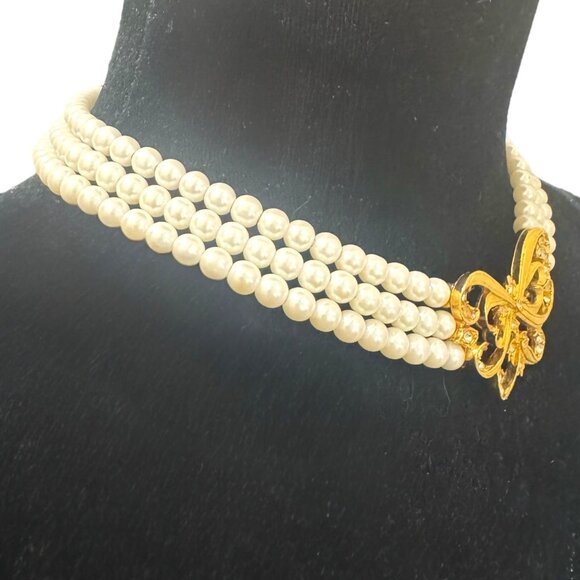 Vintage Avon Nina Ricci Triple Strand Faux Pearl Necklace W Gold Tone Butterfly - Picture 5 of 9